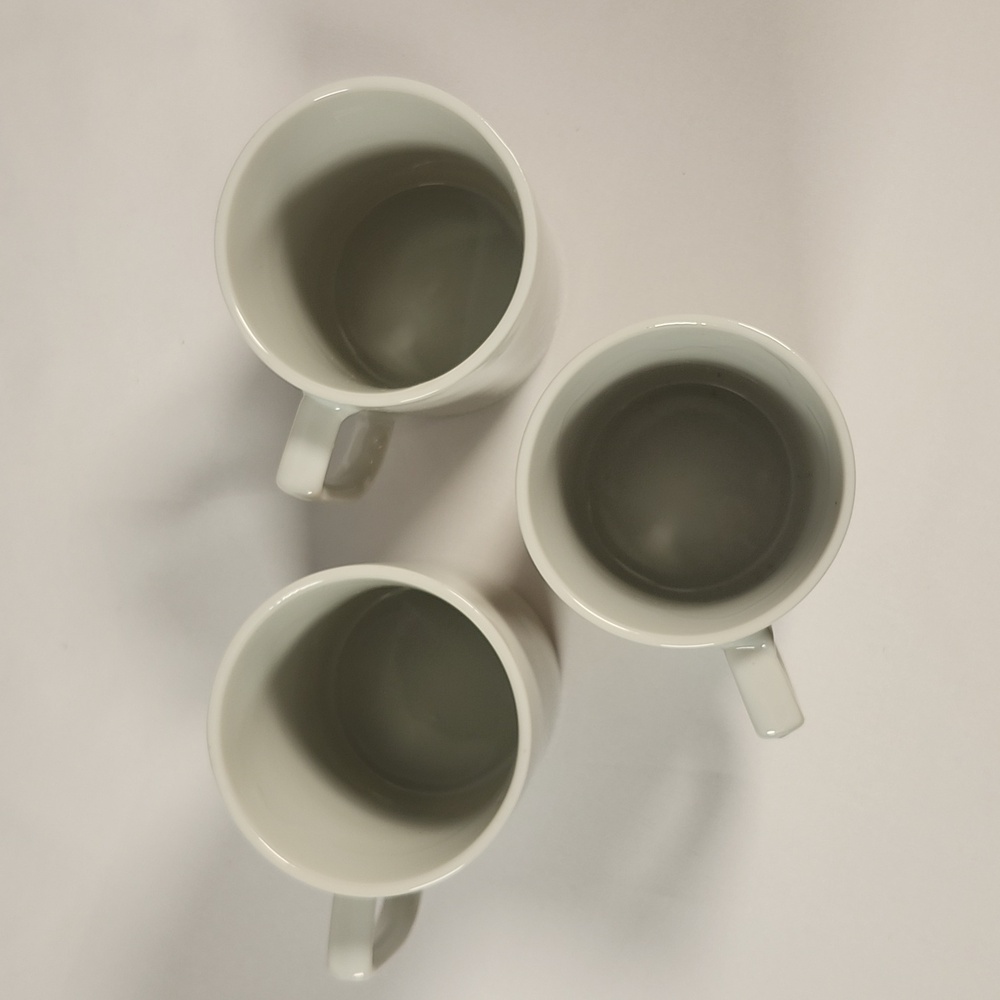 Set of 3 Vintage Hummel-Style Mugs - Collectible Porcelain - Made in Japan 1950s - Picture 10 of 16